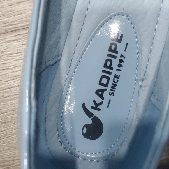 Blue flats - Picture 4 of 8